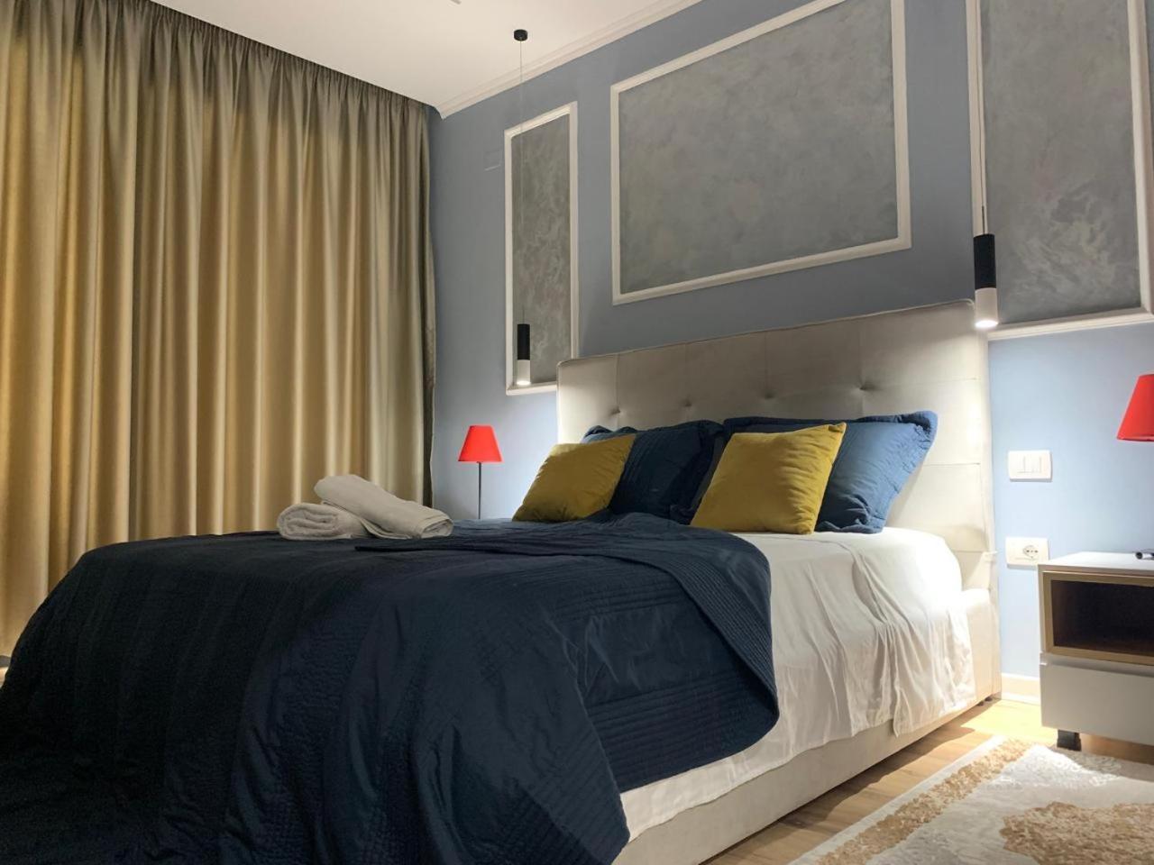 Sky & Sea View Luxury Apartments ดูร์เรส ภายนอก รูปภาพ