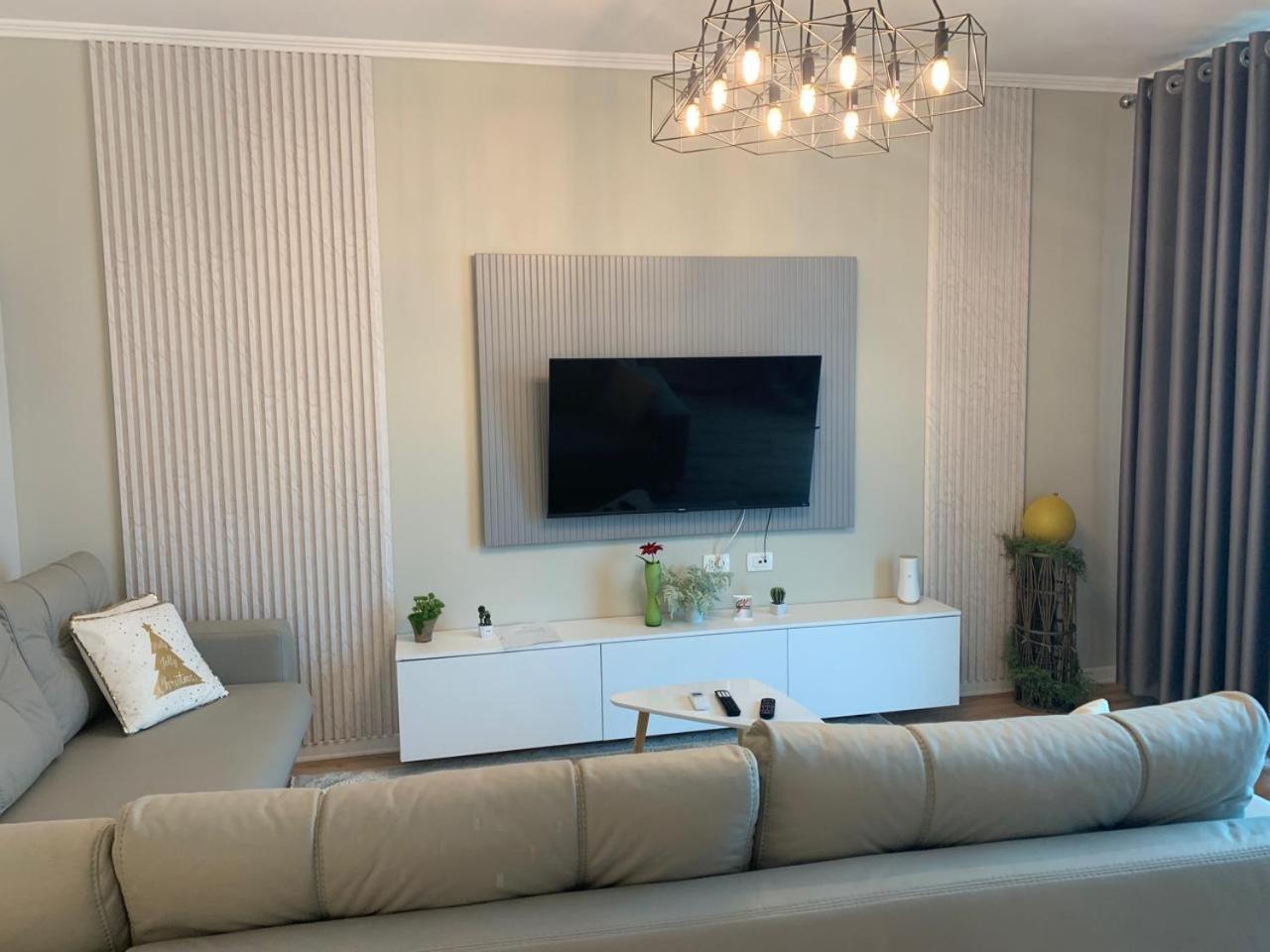 Sky & Sea View Luxury Apartments ดูร์เรส ภายนอก รูปภาพ