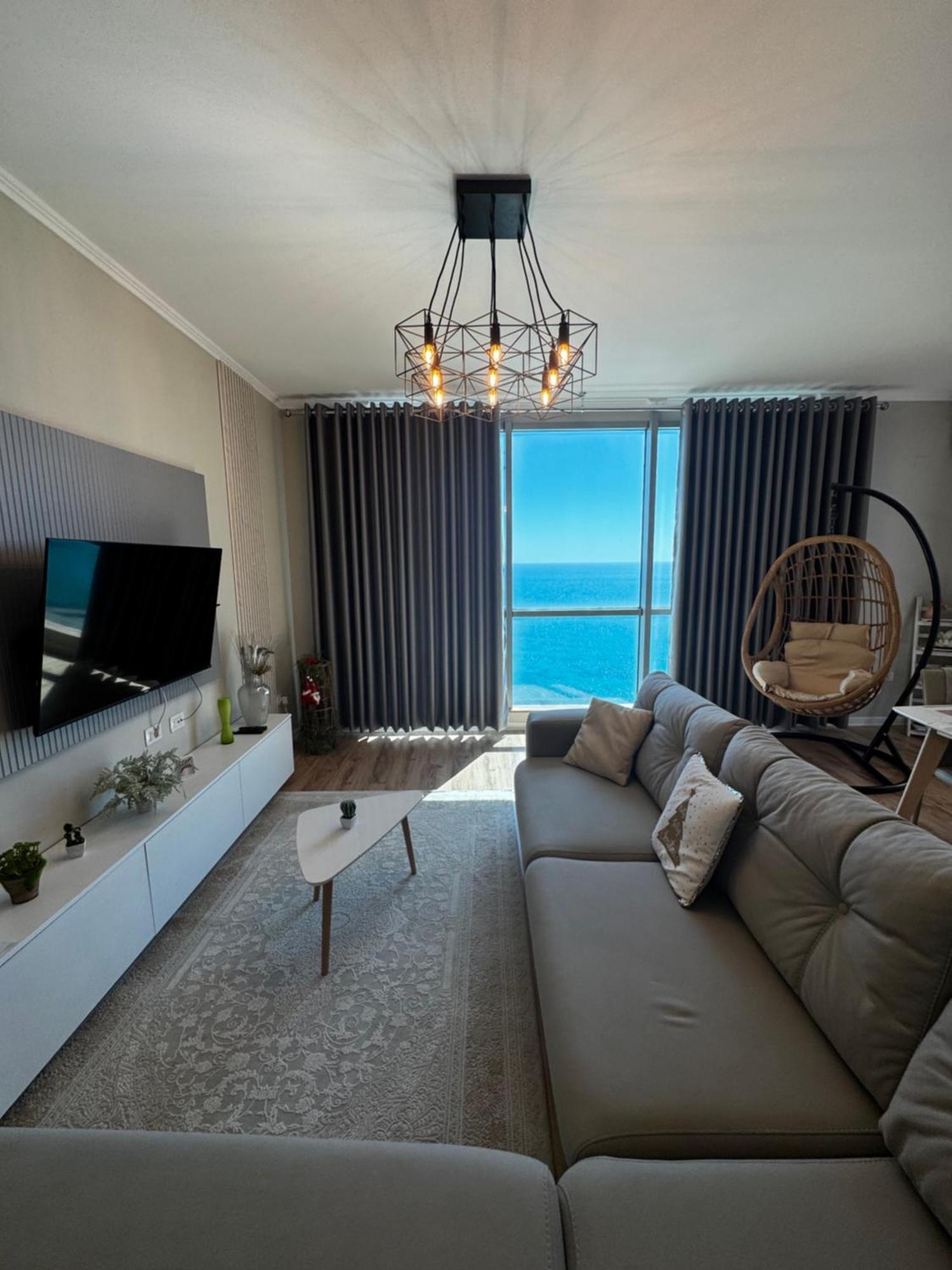 Sky & Sea View Luxury Apartments ดูร์เรส ภายนอก รูปภาพ