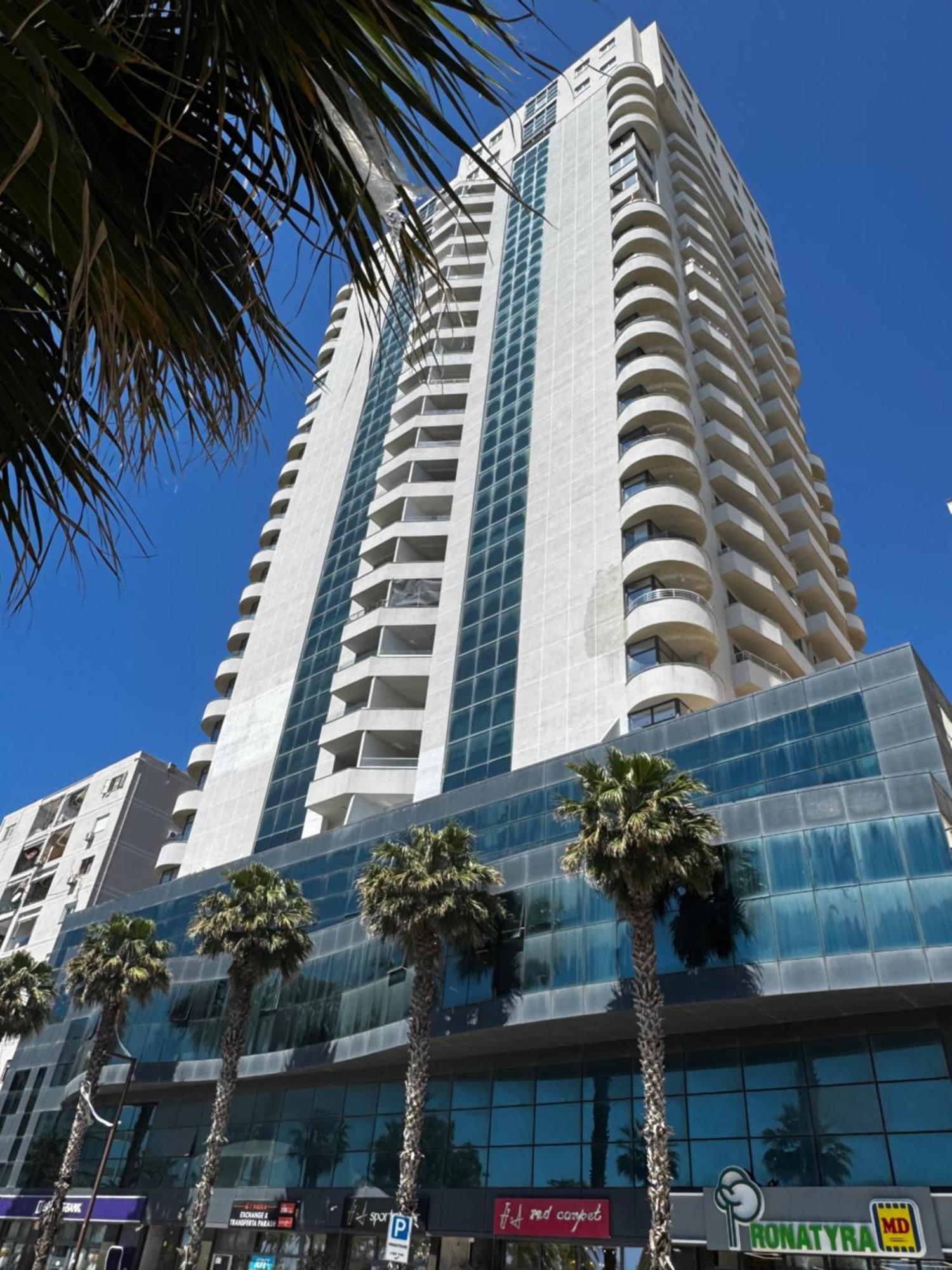 Sky & Sea View Luxury Apartments ดูร์เรส ภายนอก รูปภาพ