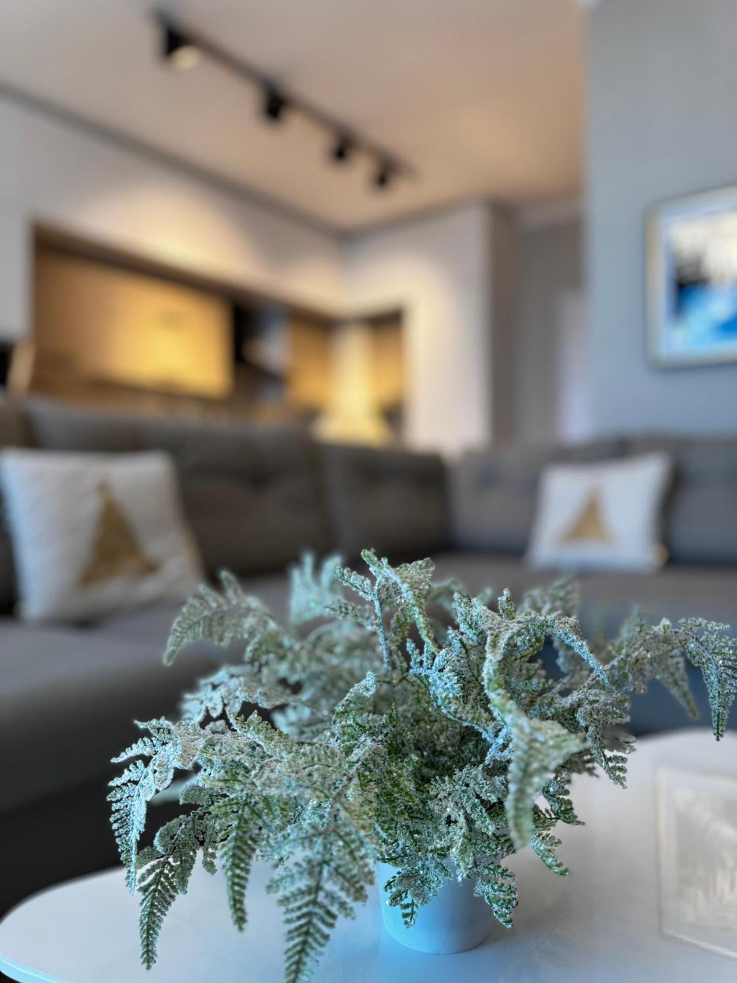 Sky & Sea View Luxury Apartments ดูร์เรส ภายนอก รูปภาพ